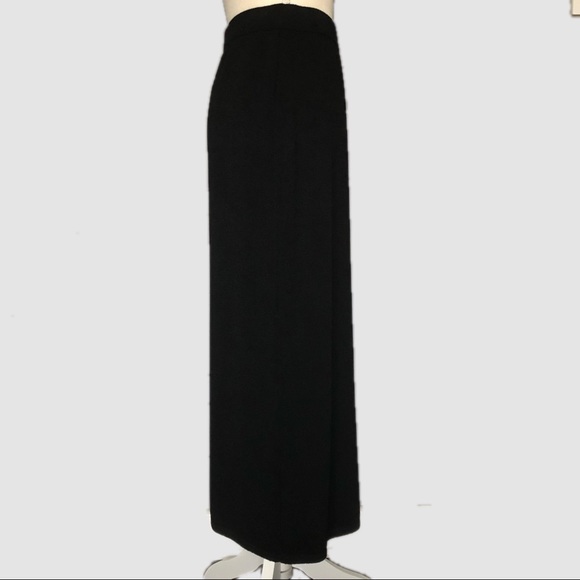 St. John Basics Black Skirt - Picture 3 of 6